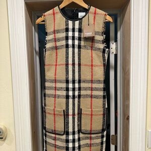 Authentic NWT Burberry dress. classic and Timeless